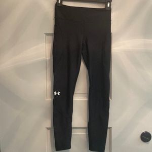 Under Armor girls leggings size youth medium